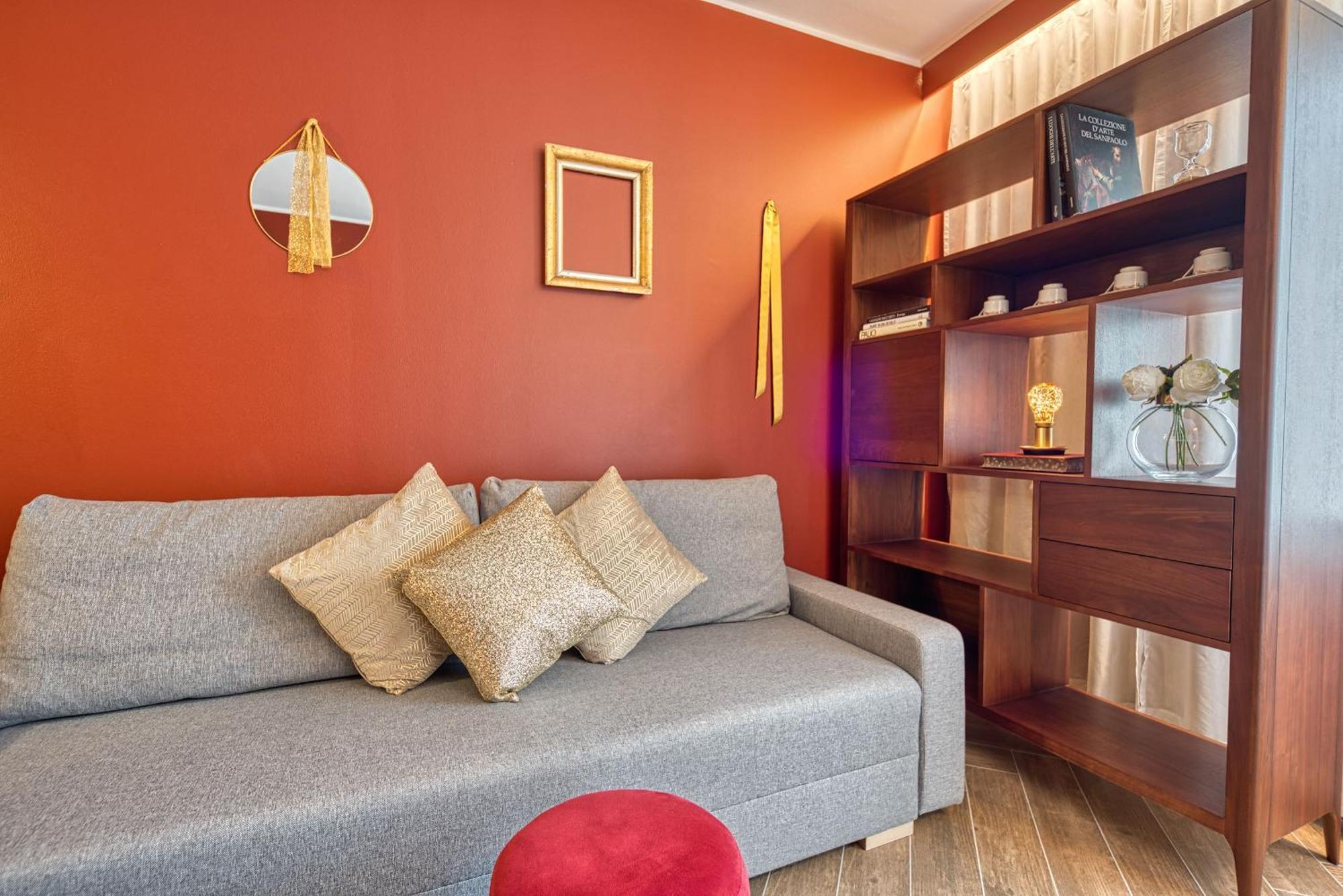 لانا Goldfinger + Suites الغرفة الصورة